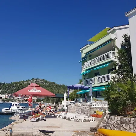 Kocak Apartment Blace