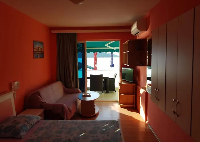 Kocak Apartment Blace